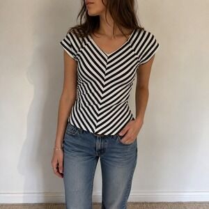 Ann Taylor Black White Striped Chevron V-Neck Top Medium Minimalist Parisian